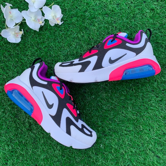 Nike Air Max 200 Womens - Picture 4 of 5